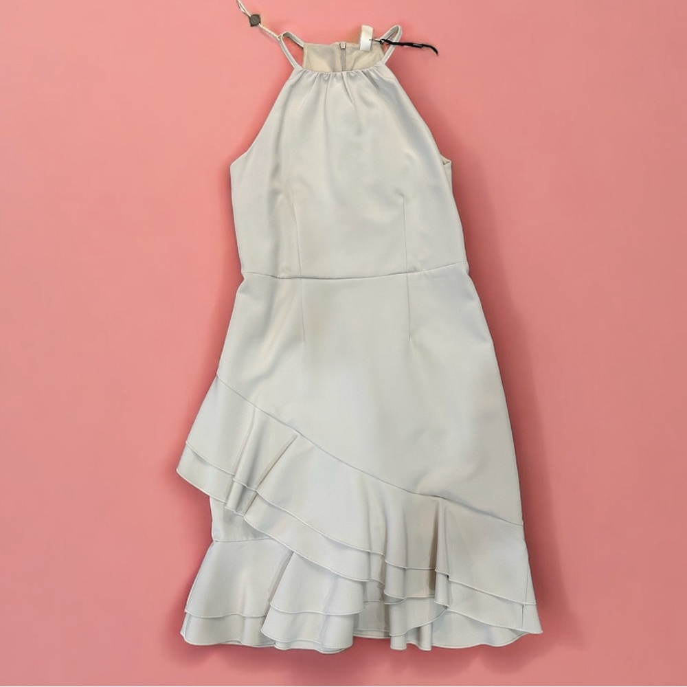Gorgeous midi dress brand new with tags size S.